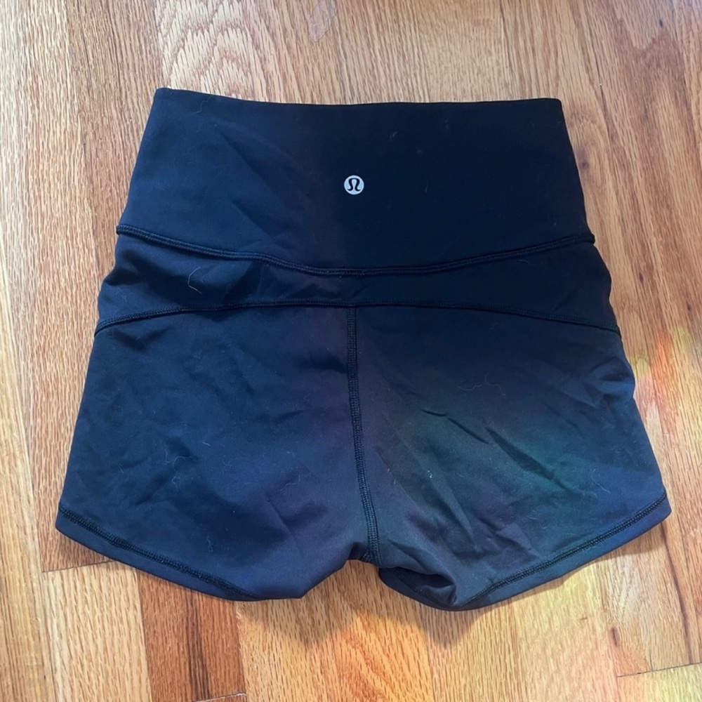 Barely worn black Lululemon shorts sz 2